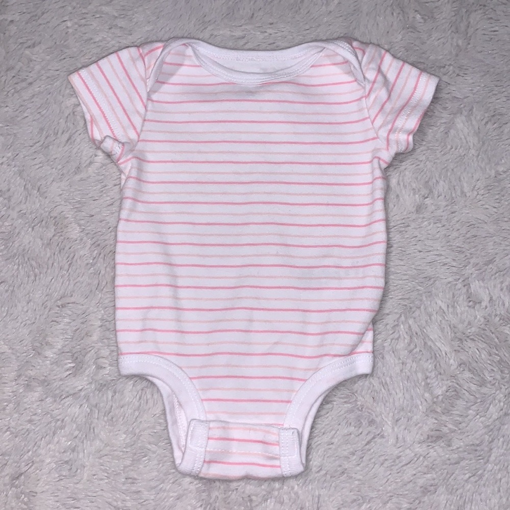 (3 for $10) rococo pink and white striped bodysuit 6 month baby girl clothing
